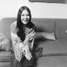 American actress Ali MacGraw 8th March 1971 Historic Old Photo 1 picture