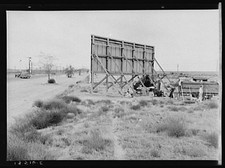 Photo:California U.S. Highway 99 1930s Family Camped Behind Billboard FSA picture