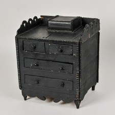 Primitive Folk Art Jewelry Box Tabletop Chest of Drawers Tramp Art Detail picture