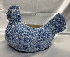 Spongeware Ceramic Vintage Blue White Chicken Hen Farmhouse Planter EUC picture