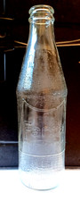 4 1960's vintage bottles, Fanta, excellent condition, no cracks or chips picture