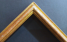 VINTAGE 22K GOLD LEAF CLOSED CORNER ROUNDED PICTURE FRAME 10 1/4 X 13 3/4 picture