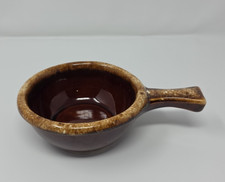 BROWN DRIP GLAZED POTTERY, HULL SOUP, CHILI BOWL W/HANDLE, USA, OVEN PROOF picture