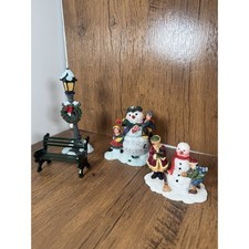 Lot of 4 O'Well Christmas Village Accessory Resin Figures Snowmen Bench Light picture