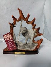 decorative Spirit of Alaska Wolf Figurine,which gray wolf ,faux-antler wildlife  picture
