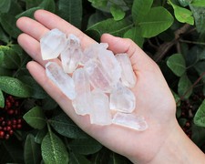 250 Carat Small Natural Clear Quartz Crystal Points (Jewelry, Crafts) 50 gm picture