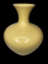 Vintage Royal Haeger Pottery Satin Pale Yellow Vase Unsigned #238 picture