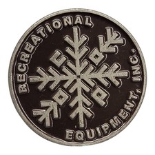 RARE Vintage REI Pin Recreational Equipment Inc Snowflake Enamel Hat Tie Tack picture