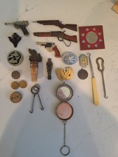 Mixed Lot Vintage/ Antiques  (21) Total Pieces. picture