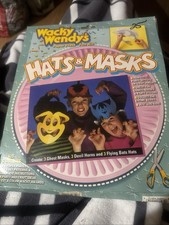VTG 1991 WACKY WENDY's Hats & Masks Halloween Paper Plate NOS  GREAT NOSTALGIA picture