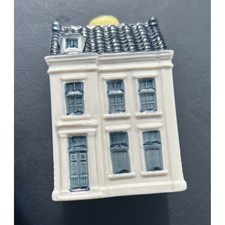 2017 #98 KLM Airlines Delft House. Sealed. Empty.  Ex. Condition. picture
