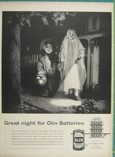 Print Ad Great Night Olin Batteries Halloween Trick Or Treat Safety Vintage 1950 picture