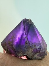 ATTN COLLECTORS Amazing Four Peaks Amethyst crystal w/ Blue Flash- WOW picture