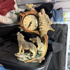Ebros Howling Gray Wolves Family Table Clock with Pendulum 10.5