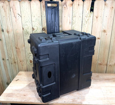 SKB Rolling Case Large 27.5x26.5x19