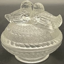 Westmoreland Clear Glass Lovebirds On Nest Powder/Trinket Box c1940s USA 4.5