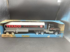1989 ERTL Texaco Star of the American Road Tanker 19” Long With Original Box. picture