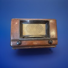 1947 Wards Airline 74WG-1804D AM Tube Radio Wood Cabinet Vintage Untested picture