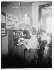 Photo:Blind Girls Operating Telephone Switchboard 1910s picture