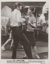 Hollywood Leslie Caron + Tom Bell in The L-Shaped Room (1962) Vintage Photo 856 picture