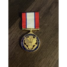 DISTINGUISHED SERVICE MEDAL ARMY - FULL SIZE MEDAL picture