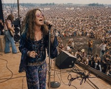 pt388 Janis Joplin on Stage at Woodstock 1969 