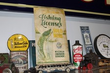 RARE 1950s WISCONSIN FISHING LICENSE SOLD HERE BAIT TACKLE SHOP SIGN MUSKY FISH picture