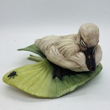 Boehm Porcelain USA (Baby Swan) CYGNET&BUG ON LILY PAD Signed&Numbered 7”L x 4”W picture