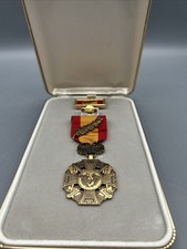 Vietnam War RVN Gallantry Cross with Palm Medal Ribbon Pin Boxed Set picture