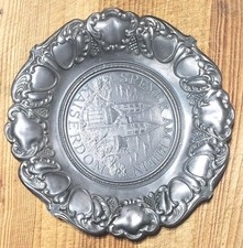 VINTAGE PEWTER SOUVENIR DECORATIVE WALL HANGING PLATE. #185 picture