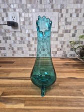 Viking 3-Footed Peacock Blue Stretch Swung Glass Vase 9