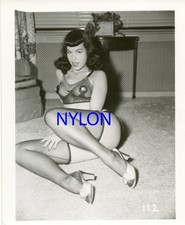 RARE BETTIE PAGE VINTAGE 1950's 4 x 5 PHOTOGRAPH BY JACK BRADLEY picture