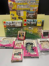 Vintage Britains Job Lot of Floral Miniature Garden Items. Excellent n Boxed picture