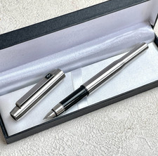 Vintage 1980s Parker 25 Fountain Pen Brushed Steel Made in England BS120 picture