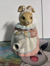 HERITAGE MINT COLLECTIBLES CERAMIC TEAPOT RABBIT BUNNY SHAPED GREAT CONDITION  picture