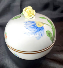 Herend Kitty Porcelain Vanity Dish w/Yellow Rose Finial Lid & Painted Blue Tulip picture
