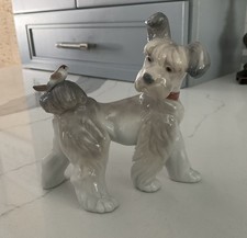 Lladro “Unexpected Visit” Porcelain Figurine 6829 picture
