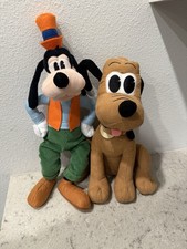 Disney Treasures From The Vault Limited Edition Goofy & Pluto Plush picture