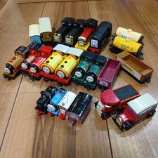 Thomas & Friends Train Vehicle 23 Piece Junk Parts Lot 15+ picture