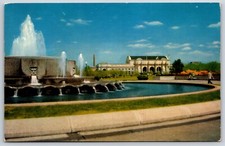 Postcard Union Station. Covering 25 Acres Of Ground, Unposted picture