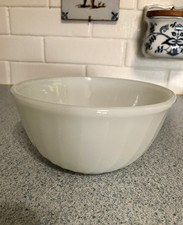 Vintage Fire King Oven Ware White Swirl 6” Mixing Bowl Minty picture
