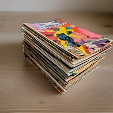 67 comics Marvel Comics Copper Age Mixed Comic Book Lot Hulk  picture