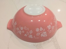 Vintage Pyrex Pink Gooseberry Cinderella Mixing Bowl 444 4 Qt. - Glossy picture