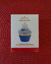 2013 Hallmark It's Snowing Sweetness Ornament, NIB picture