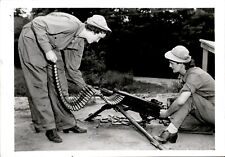 LG56 1972 Original Photo WOMEN'S ARMY CORPS WAC TEST FIRE .50 BROWNING WWII picture