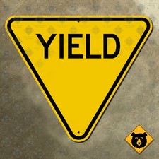 United States yellow YIELD thru traffic highway road street sign 1961 19x16 picture