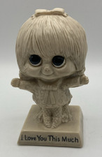Vintage 1970 Russ Berrie Figurine 
