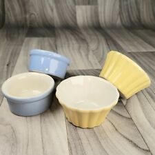 HALL Kitchenware Custard Cups Set of 4 ~ 2 Yellow #832 ~ 2 Blue #362 Vintage USA picture