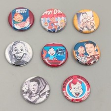 (8) Vintage Howdy Doody Buttons Pinbacks 1