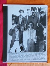FANTASTIC 1959 AFRICAN AMERIAN YOUTH PHOTO ACCUSED NEW YORK MANHATTAN POLICE picture